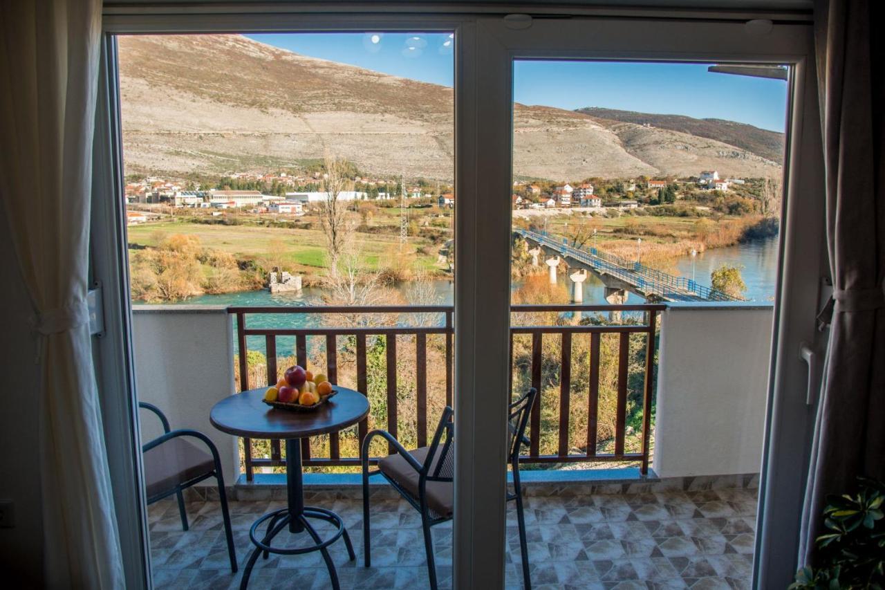 Studio Apartmani Milovic Trebinje Eksteriør billede