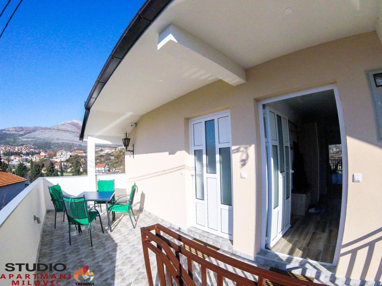 Studio Apartmani Milovic Trebinje Eksteriør billede